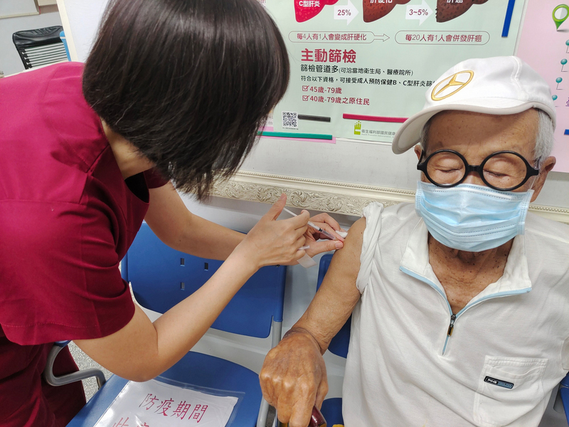 台湾ソフトパワー - 2021-07-20_87歳でライブ配信デビュー、ベテランコメディアン「脱線」こと陳炳楠さん