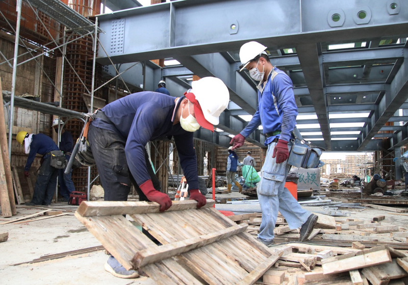 台湾経済最前線（2022-04-14）人材需要が急増、獲得競争が激化