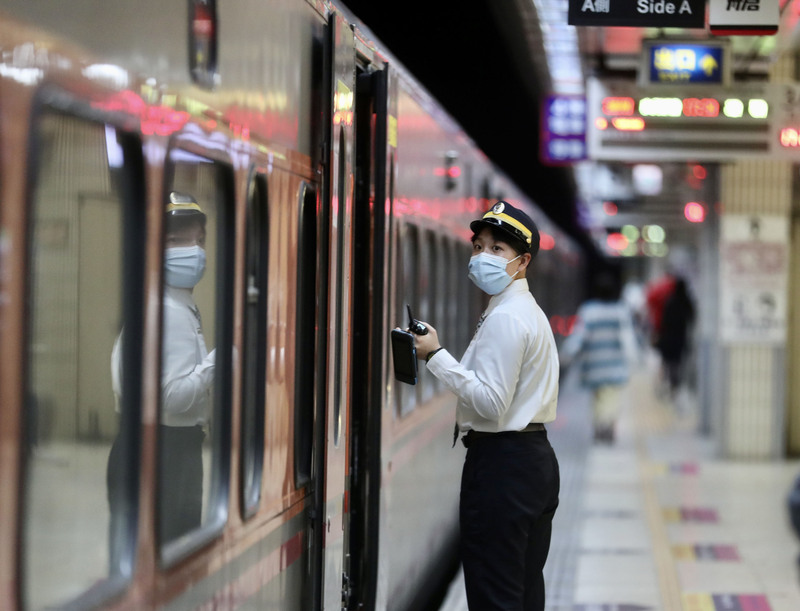 宝島再発見 - 2022-04-16_台湾鉄道、5/1出勤予定の運転士40人足らず