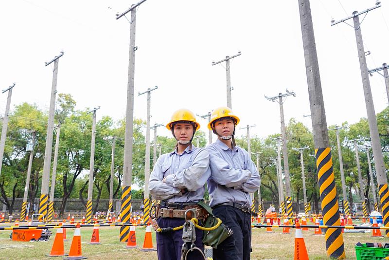 台湾ソフトパワー - 2023-02-21-CAから転身した台湾電力配電技術員・蔡姍妮