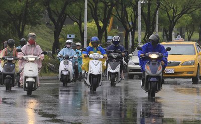 数字の台湾（2015/11/9）台湾の二輪車使用にまつわる話題