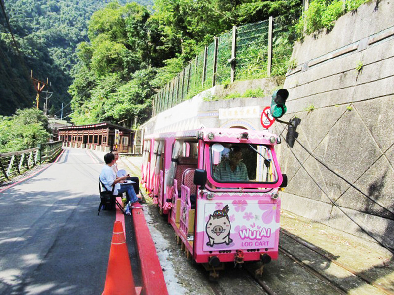 よもやま台湾（2017/09/19)　新北市烏来の人気者、トロッコ列車が復旧