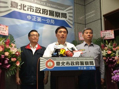 総統：台北警察中正分局の法に則った行政を支持