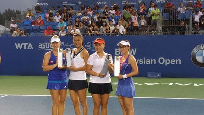 女子テニスのマレーシアOP複で詹皓晴組が優勝