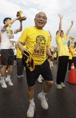 民進党：行政院は第四原発凍結について説明せよ