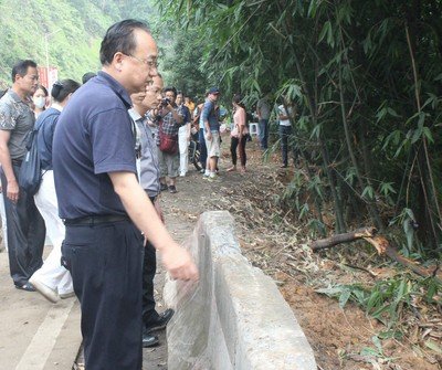 台湾団体客、中国大陸で2人死亡5人不明