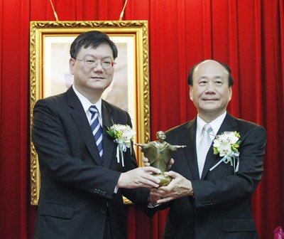 経済部長：石油化学専用区は原料供給元近くに