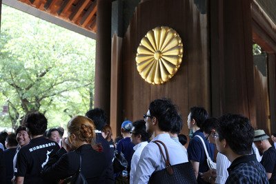 日本の閣僚の靖国参拝に外交部「隣国に配慮を」