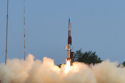国研院、ロケット「SR-10」打ち上げに成功