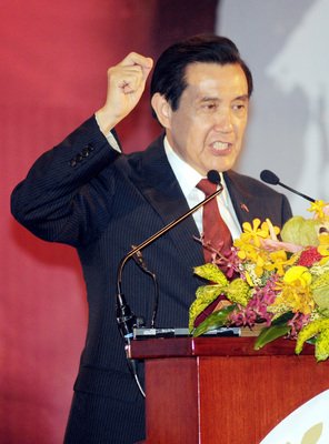 馬・総統：万全の態勢でエボラ感染防止を
