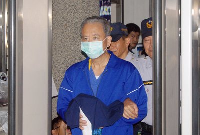違法油容疑の魏氏に懲役30年求刑　