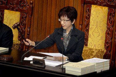 法改正で妊婦検診の有給休暇が5日に
