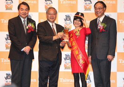 台日同名駅「一日駅長」体験活動がスタート