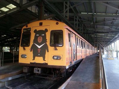 台北MRT「オーベア」ラッピング列車登場