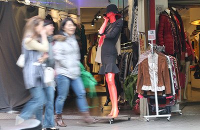 米好景気で購買担当者指数は底打ち