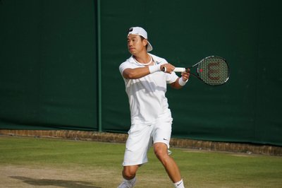 テニス全豪男子単、王宇佐が予選を突破