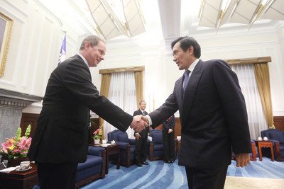 馬・総統、チェコとの関係強化に期待