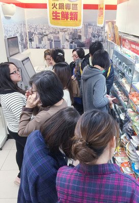 旧正月でコンビニが売り上げアップ狙う