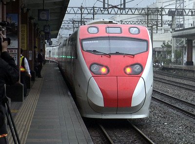 プユマ号、3月24日から知本に