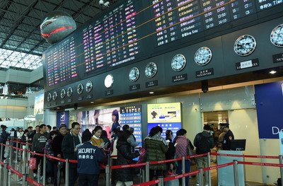 航空業界、大陸旅客のトランジット開放希望