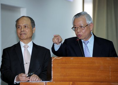 財政部：香港と権利、地位同等ならAIIB参加せず