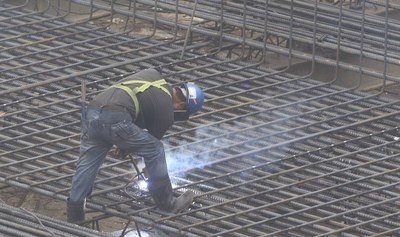 行政院、閣議で「労働基準法改正案」承認