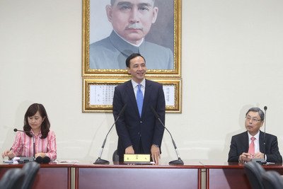 陸委会：以前も国共論壇に政府関係者参加