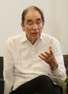RTI、南ア人権活動家サックス氏に独占インタビュー