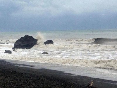 台風10号の陸上警報解除も豪雨は警戒