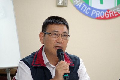 教育部「侵入記者が取材目的だったか調査」