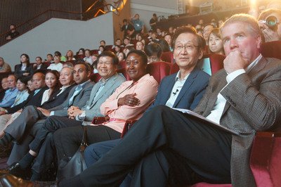 インテル、台湾で初の社債発行