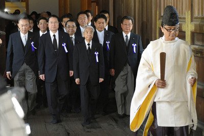 日本閣僚の靖国参拝、外交部は「遺憾」