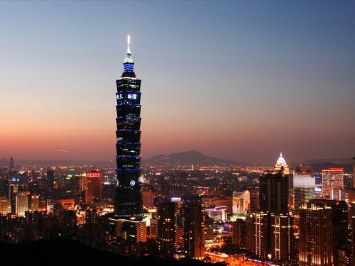 台湾101、税金還付電子化を先行実施