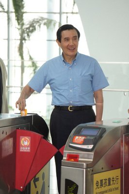 台湾新幹線、12/1より値下げ確定