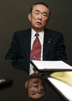 日本の27議員が国慶節参加へ