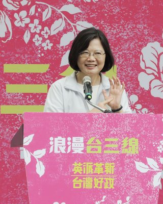 蔡英文氏の訪日、外交部が協力