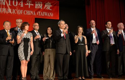 世界各地で国慶節祝賀活動開催