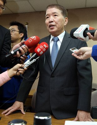 国防部「来年にも米軍艦引渡し実現」