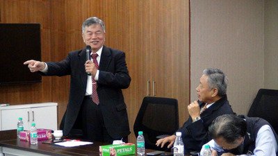 台印、協力覚書二項目交わす
