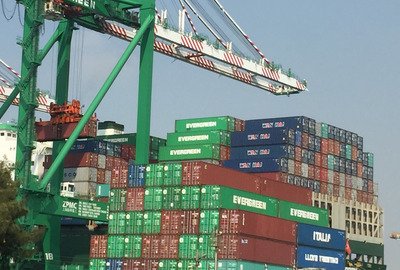 11月の輸出受注は6.3％のマイナス