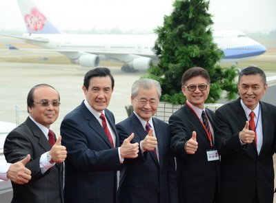 桃園空港、W滑走路体制回復