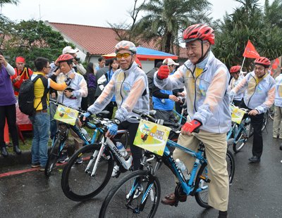 台湾本島一周のサイクリング道路完成