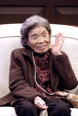 元慰安婦「小桃阿嬤」、謝罪待たず死去