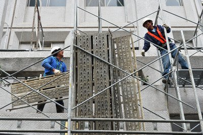 投票日に出勤の場合、給与は二倍に