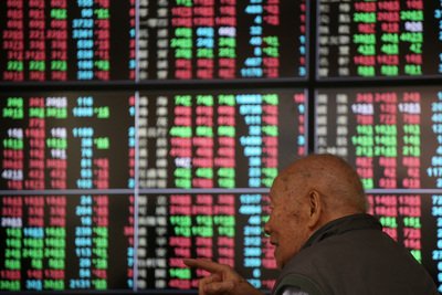 消費者信頼感指数9ヶ月連続で低下