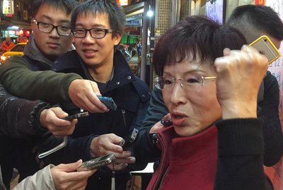 国民党、「中堅から若手を結集せよ」