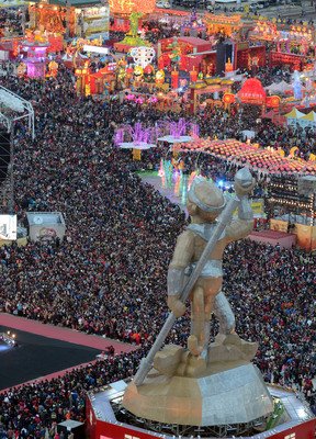台湾ランタンフェス、夜の時間を延長