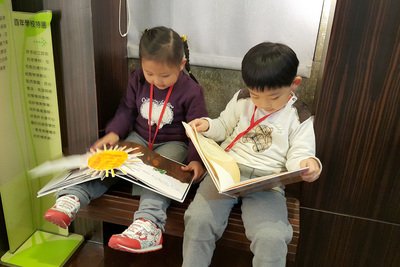 図書館貸出数9％増、女性が活発