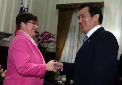 総統、ベルギー国会副議長に哀悼の意