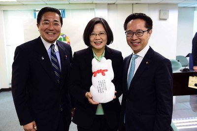 蔡英文氏、日本「民進党」議員と会談
